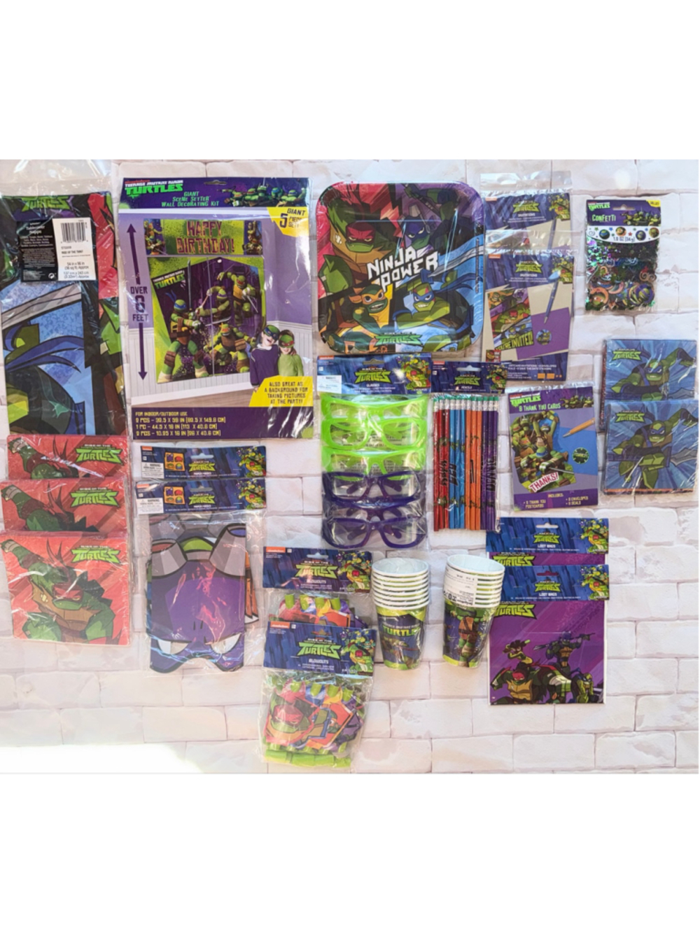 NOS 2018 Teenage Mutant Ninja Turtles TMNT Birthday Party Decorations 22 Pieces